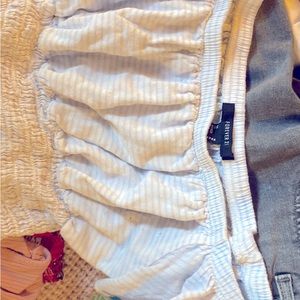 casual tops, forever 21 American Eagle  sweaters and pants 4 top size s and m